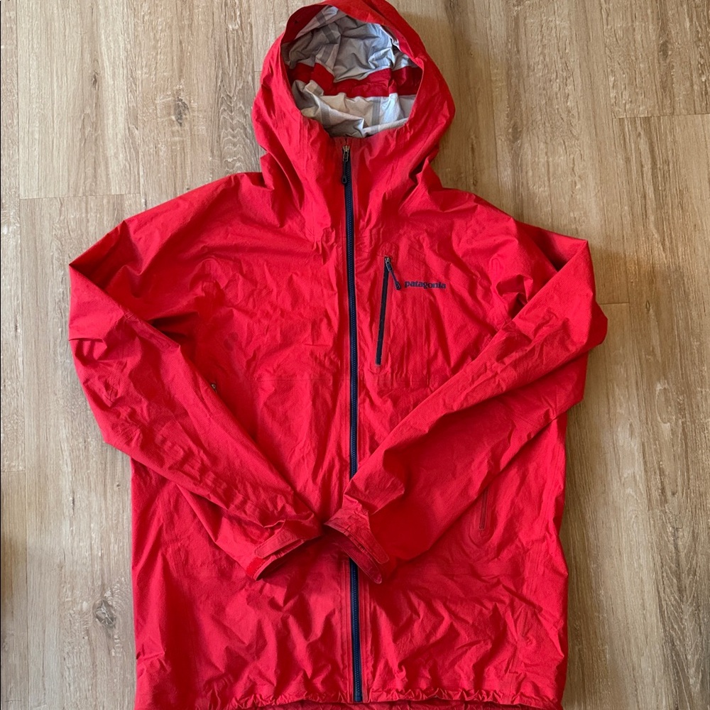 Patagonia Men's M10™ Jacket